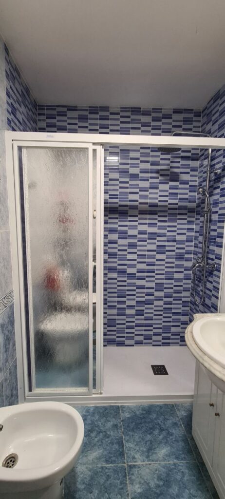 CAMBIO BAÑERA POR DUCHA VALDEMORILLO (MADRID)